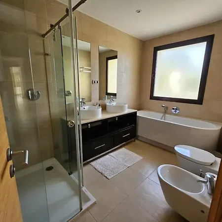 Pass The Keys Espectacular Penthouse Con Jacuzzi Privado Апартаменты Марбелья